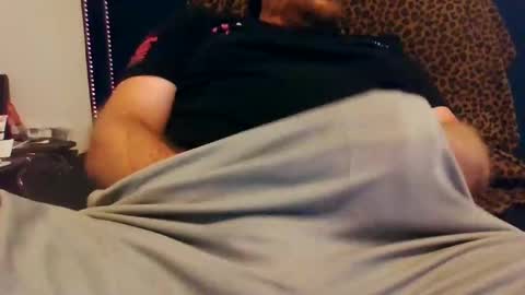 Snapshot of urbigfun chatting on September 23, 2025, 2:09 pm YBF online show from September 23, 2025, 2:09 pm