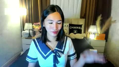 Snapshot of urblossom_princess chatting on October 26, 2025, 7:42 pm urblossom_princess online show from October 26, 2025, 7:42 pm