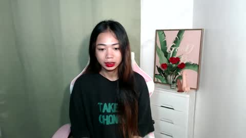 Snapshot of urfantacyjamaica chatting on October 25, 2025, 5:37 am ayumi reacher online show from October 25, 2025, 5:37 am