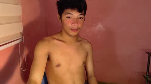 Snapshot of urhotethanxx chatting on December 29, 2024, 12:12 pm Ethan online show from December 29, 2024, 12:12 pm