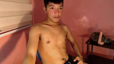 Snapshot of urhotethanxx chatting on January 15, 2025, 11:00 am Ethan online show from January 15, 2025, 11:00 am