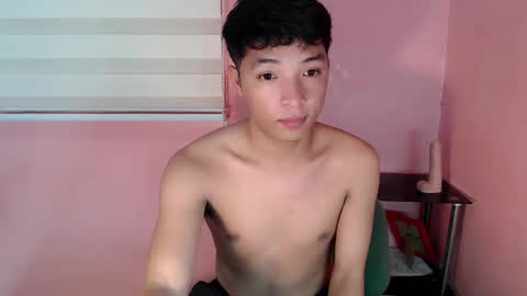 Snapshot of urhotethanxx chatting on February 6, 2025, 11:21 am Ethan online show from February 6, 2025, 11:21 am