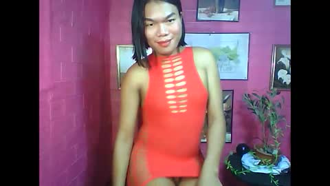 Snapshot of urluckyfuck123 chatting on October 5, 2025, 1:04 am Jasmin online show from October 5, 2025, 1:04 am