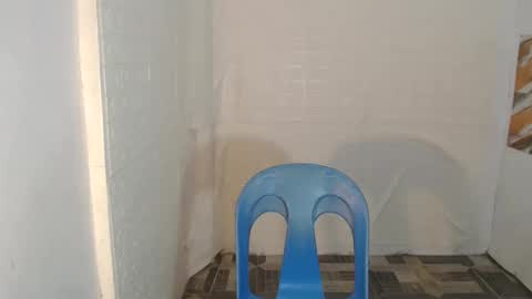 Navea online show from February 21, 2025, 1:33 pm