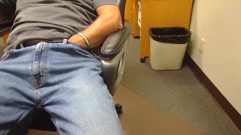 Snapshot of useemie chatting on September 30, 2025, 6:13 pm useemie online show from September 30, 2025, 6:13 pm