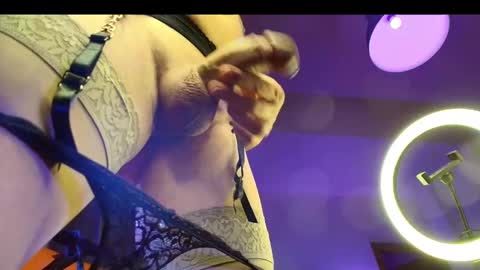 Snapshot of utopia2024 chatting on September 30, 2025, 9:53 pm sdickyinout online show from September 30, 2025, 9:53 pm