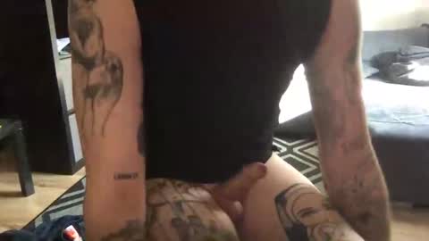 Snapshot of uwantitno chatting on March 5, 2025, 1:28 pm uwantitno online show from March 5, 2025, 1:28 pm