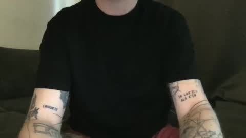 Snapshot of uwantitno chatting on November 2, 2025, 6:16 am uwantitno online show from November 2, 2025, 6:16 am