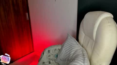 Snapshot of val_varago chatting on September 19, 2025, 4:14 am val_varago online show from September 19, 2025, 4:14 am