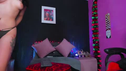 valentina milan online show from December 7, 2024, 3:58 am