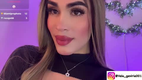 Snapshot of valentina_gaviria_ chatting on January 28, 2025, 8:04 pm VALENTINA GAVIRIA online show from January 28, 2025, 8:04 pm
