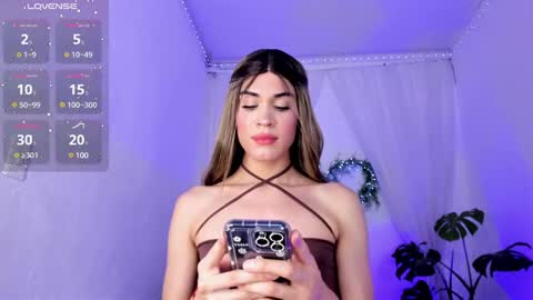 Snapshot of valentina_gaviria_ chatting on March 4, 2025, 8:13 am VALENTINA GAVIRIA online show from March 4, 2025, 8:13 am
