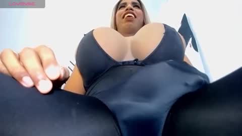 Snapshot of valentinabigcock23 chatting on October 3, 2025, 12:35 pm valentinabigcock23 online show from October 3, 2025, 12:35 pm