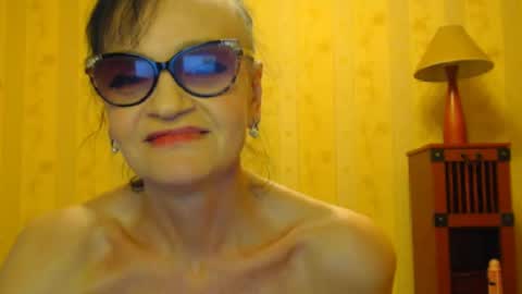 Snapshot of valenttijm3851 chatting on March 4, 2025, 1:06 pm valentijm online show from March 4, 2025, 1:06 pm