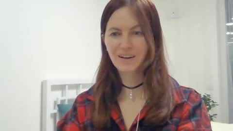 Snapshot of valerie_rose777 chatting on February 18, 2025, 7:41 pm valerie_rose777 online show from February 18, 2025, 7:41 pm