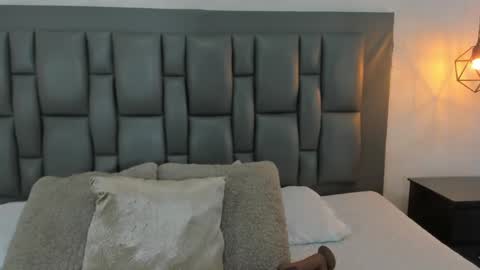 Snapshot of valerie_rouse chatting on March 11, 2025, 8:20 pm Valerie online show from March 11, 2025, 8:20 pm