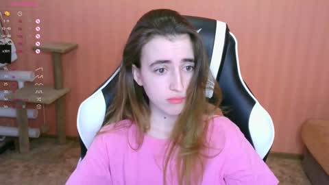 Snapshot of valeritiio chatting on February 23, 2025, 5:56 am valeritiio online show from February 23, 2025, 5:56 am