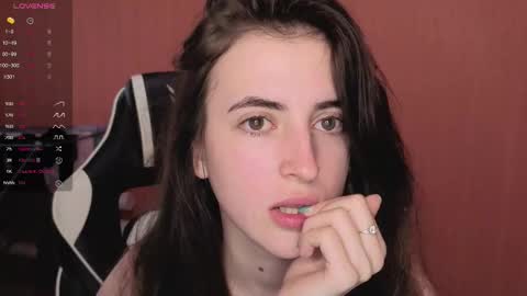 Snapshot of valeritiio chatting on September 19, 2025, 2:24 am valeritiio online show from September 19, 2025, 2:24 am