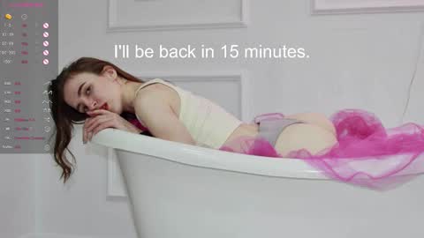 Snapshot of valeritiio chatting on October 2, 2025, 3:35 am valeritiio online show from October 2, 2025, 3:35 am