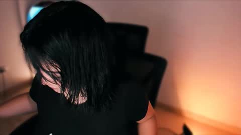 Snapshot of valerysoto_ chatting on September 18, 2025, 2:02 am Valery Soto online show from September 18, 2025, 2:02 am