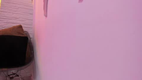 Snapshot of valloletsamar chatting on January 19, 2025, 11:12 am Vallolet Peach  online show from January 19, 2025, 11:12 am