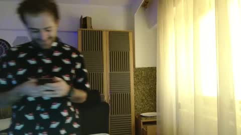 Snapshot of vanceaminator chatting on November 5, 2025, 9:20 am Emy online show from November 5, 2025, 9:20 am