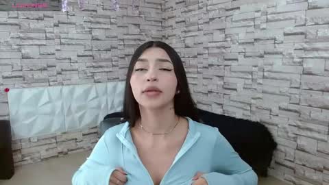 Snapshot of vanse_lust chatting on September 26, 2025, 7:51 pm Karuna online show from September 26, 2025, 7:51 pm
