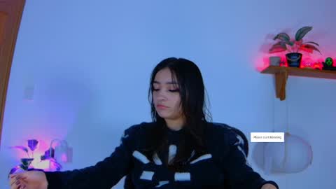 Snapshot of vayolett_dakotta chatting on October 12, 2025, 12:53 am Vayolett online show from October 12, 2025, 12:53 am