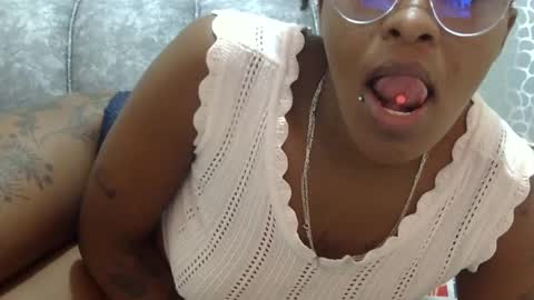 velvet online show from December 10, 2024, 7:05 am