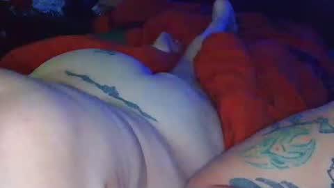 Snapshot of velvetrose68 chatting on October 31, 2025, 8:15 am Velevetrose68 online show from October 31, 2025, 8:15 am