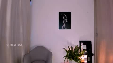 JulietaIndependent Model  venus azul online show from October 16, 2025, 10:22 pm