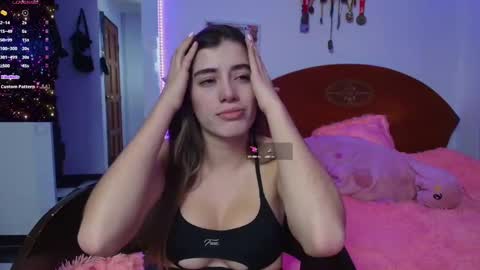 Snapshot of venus_wildeex chatting on February 6, 2025, 2:33 am Andrea online show from February 6, 2025, 2:33 am