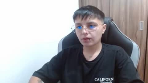 Snapshot of veronicaelite16 chatting on January 18, 2025, 1:19 am Veronica Clark online show from January 18, 2025, 1:19 am