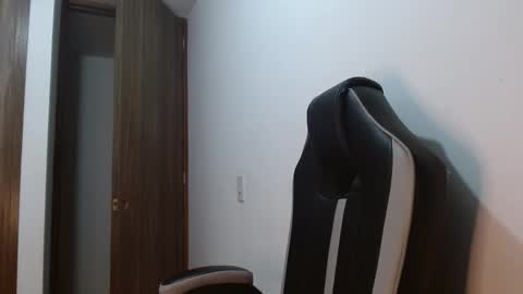 Snapshot of veronicaelite16 chatting on November 11, 2025, 2:44 am Veronica Clark online show from November 11, 2025, 2:44 am