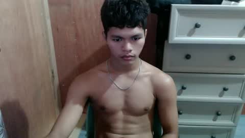 Snapshot of vflashy505 chatting on October 9, 2025, 5:05 am vflashy505 online show from October 9, 2025, 5:05 am