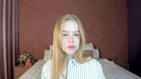 Snapshot of vicki_todd chatting on October 20, 2025, 1:06 am vicki todd online show from October 20, 2025, 1:06 am