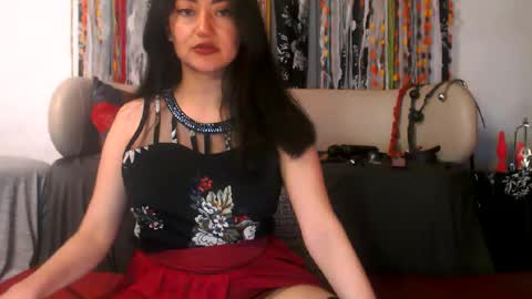 Snapshot of victoria_hh chatting on January 7, 2025, 8:31 pm Victoria online show from January 7, 2025, 8:31 pm