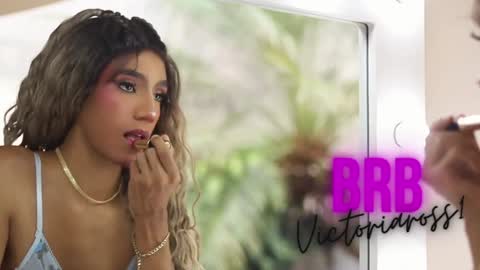 Snapshot of victoriaross1 chatting on December 19, 2024, 2:46 pm VictoriaRoss online show from December 19, 2024, 2:46 pm