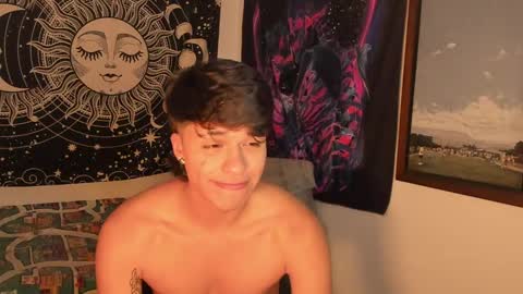 Snapshot of victorino_jhonson chatting on December 1, 2024, 8:53 pm Victorino Jhonson online show from December 1, 2024, 8:53 pm