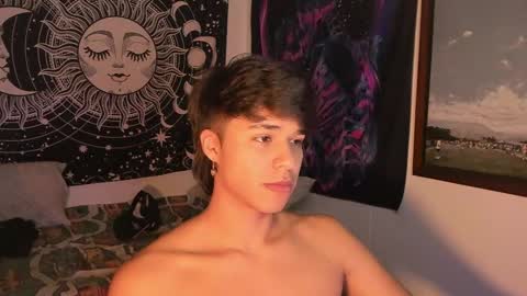 Snapshot of victorino_jhonson chatting on December 12, 2024, 1:10 am Victorino Jhonson online show from December 12, 2024, 1:10 am