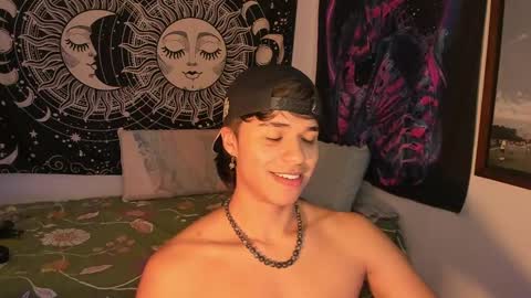 Snapshot of victorino_jhonson chatting on December 23, 2024, 9:18 pm Victorino Jhonson online show from December 23, 2024, 9:18 pm