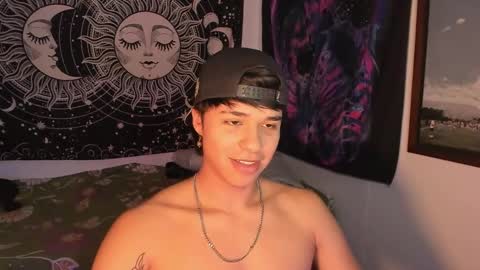 Snapshot of victorino_jhonson chatting on February 4, 2025, 3:11 am Victorino Jhonson online show from February 4, 2025, 3:11 am