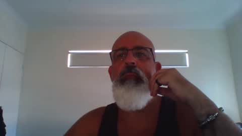 Snapshot of viking666aaa chatting on January 16, 2025, 1:48 am Viking666 here to play not to pay ladies online show from January 16, 2025, 1:48 am