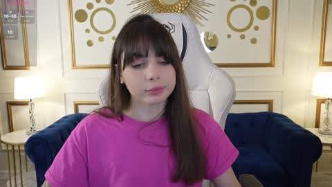 Snapshot of viktoria_storm chatting on December 5, 2024, 8:33 pm Alisa online show from December 5, 2024, 8:33 pm