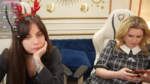 Snapshot of viktoria_storm chatting on December 24, 2024, 11:11 pm Alisa online show from December 24, 2024, 11:11 pm