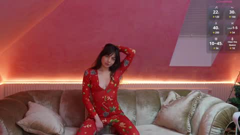 Snapshot of viktoria_storm chatting on December 27, 2024, 3:37 pm Alisa online show from December 27, 2024, 3:37 pm