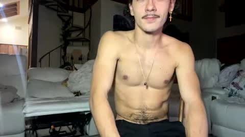 Snapshot of vinsmoke_sanji2020 chatting on December 29, 2024, 3:22 am Sanji online show from December 29, 2024, 3:22 am