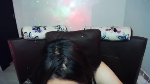 Snapshot of vio_let_ chatting on December 15, 2024, 6:26 pm Daniela online show from December 15, 2024, 6:26 pm