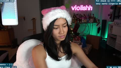 Snapshot of violishh chatting on December 23, 2024, 11:17 pm follow me on twitter violishh and ig violishh  online show from December 23, 2024, 11:17 pm