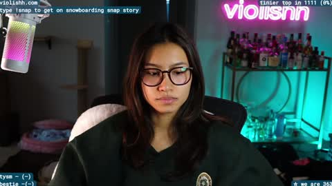 Snapshot of violishh chatting on February 3, 2025, 8:46 pm follow me on twitter violishh and ig violishh  online show from February 3, 2025, 8:46 pm